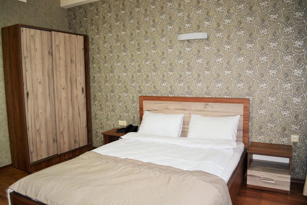 Hotel Gureli Tiflis Exterior foto